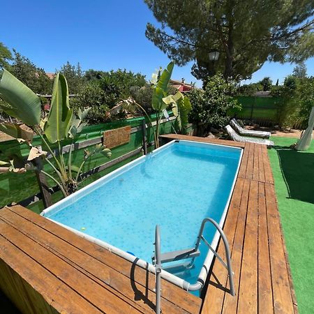 Nomada, Chalet Con Piscina En Alcalá de Guadaira Exteriör bild